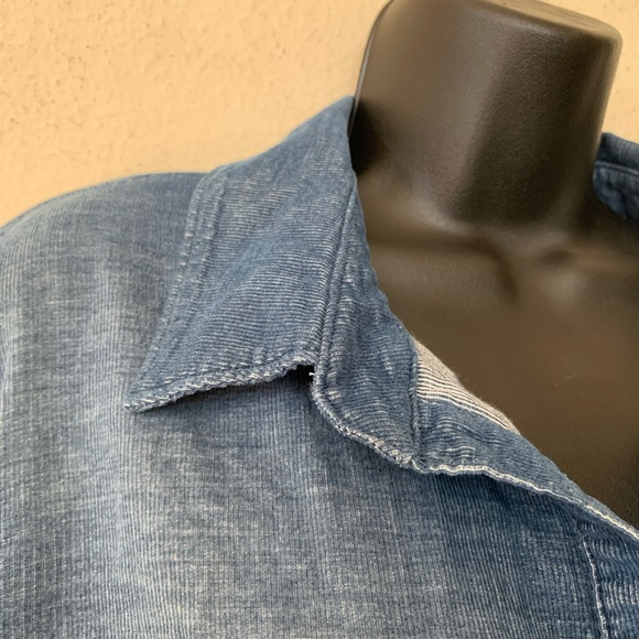 Bella Dahl Corduroy Denim Frayed Hem Button Up Shirt - Picture 4 of 11